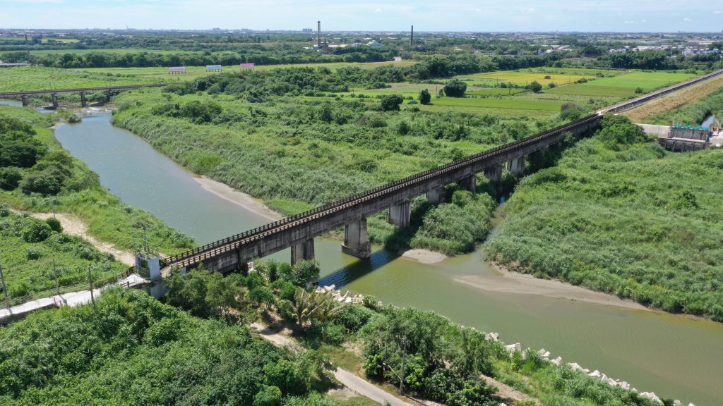 Bazhang River Aqueduct